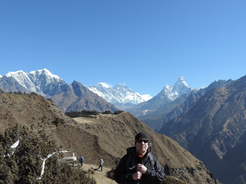 Zum ersten Mal den Everest vor Augen am First-Point-of-Everest-Viewing unweit von <strong>Namche</strong>, noch auf knapp 3.800 m Höhe gelegen.