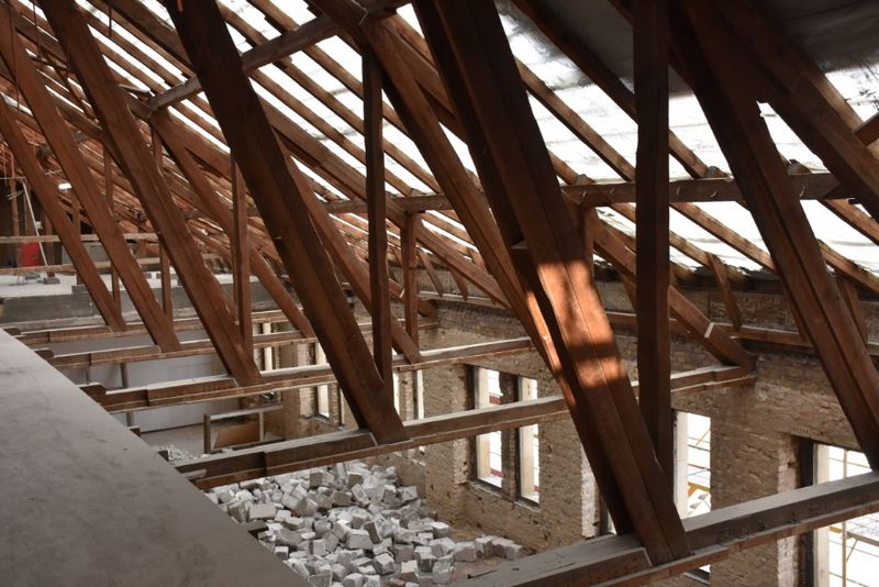 Haus 1 – Rückbau Dachdeckung